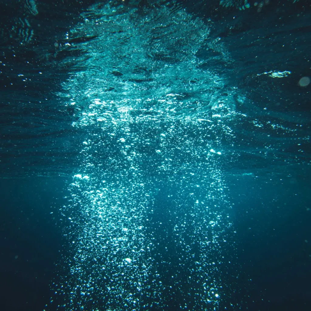 Hidroteràpia de còlon amb aigua de mar – Centre SPAL Aigua de mar relacionada amb l’equilibri i la salut intestinal al mètode SPAL